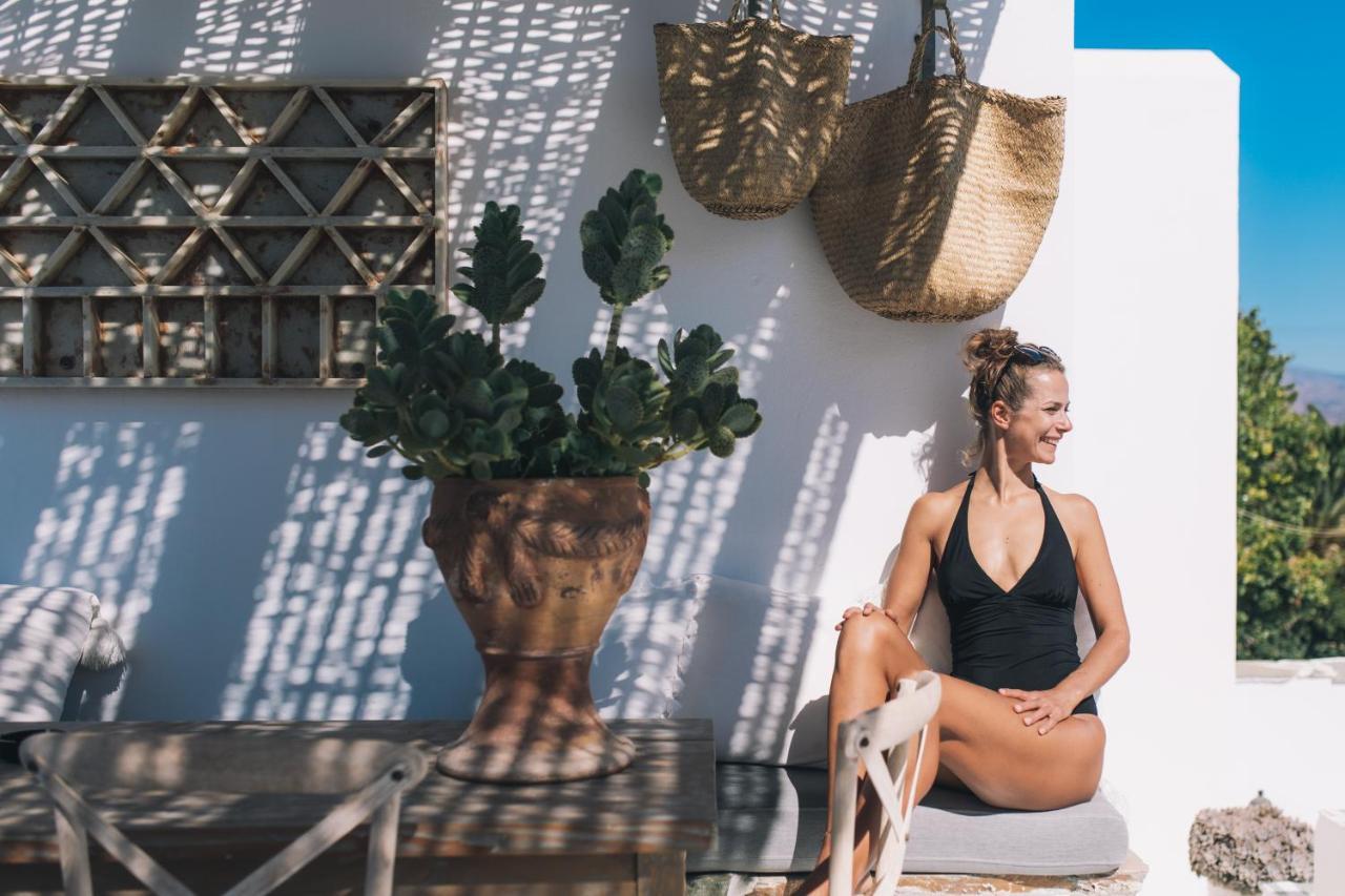 Athina Studios And Suites Plaka Ngoại thất bức ảnh