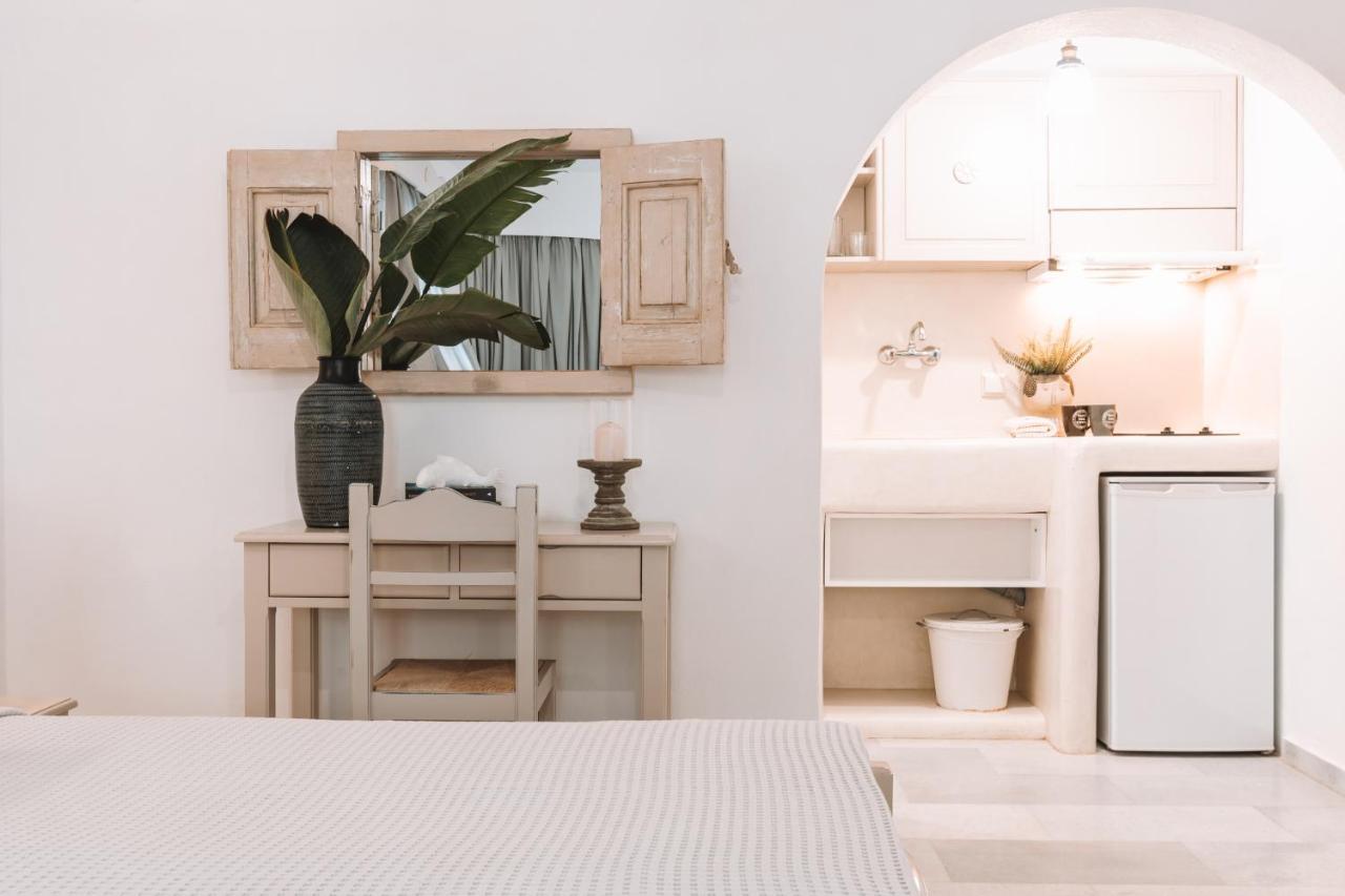 Athina Studios And Suites Plaka Ngoại thất bức ảnh