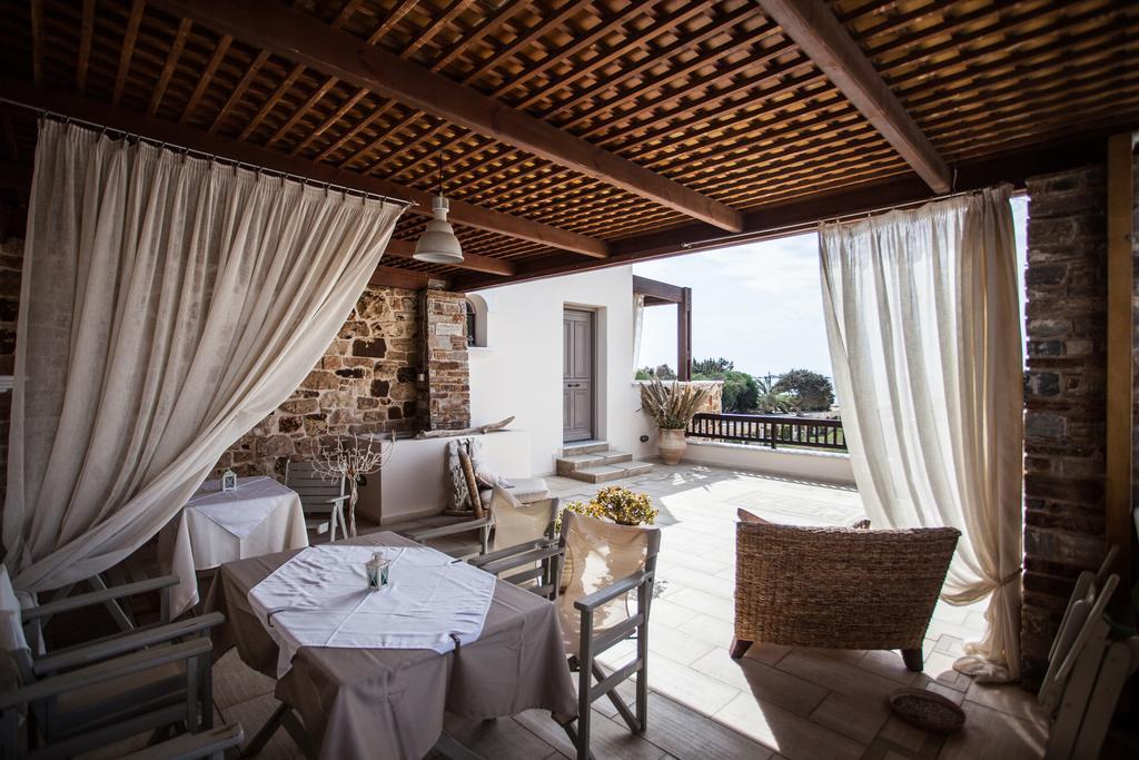 Athina Studios And Suites Plaka Ngoại thất bức ảnh